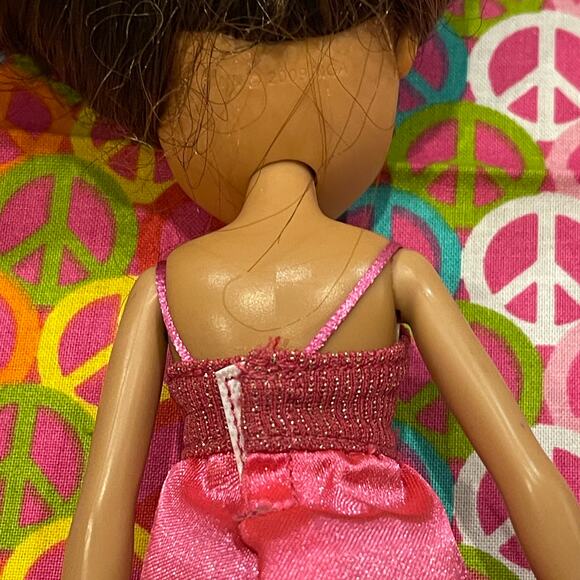 Moxie Girlz Sophina Glitter In' Style 11" Doll Dressed as Shown - Picture 3 of 6